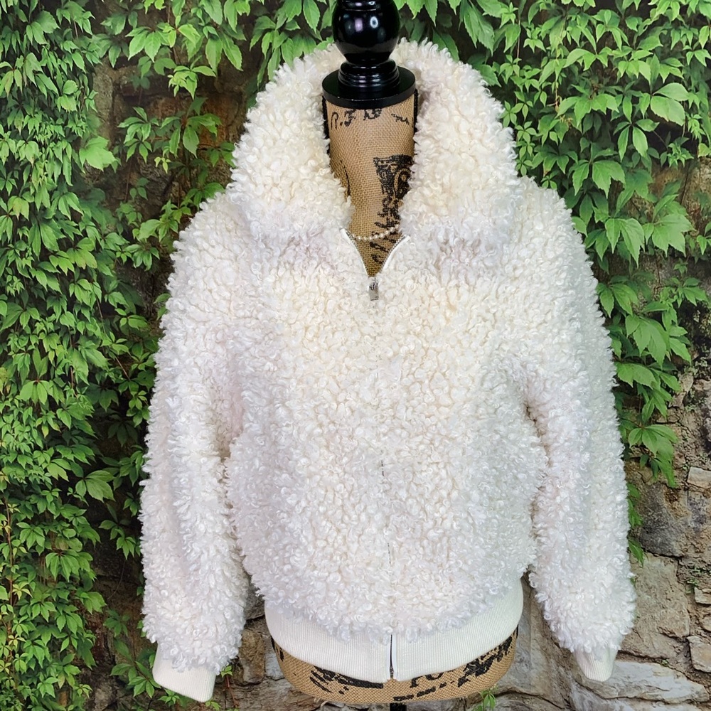 MAJE Plush Off White Blanche Sherpa Style Luxury Bomber Jacket, M - Picture 5 of 16